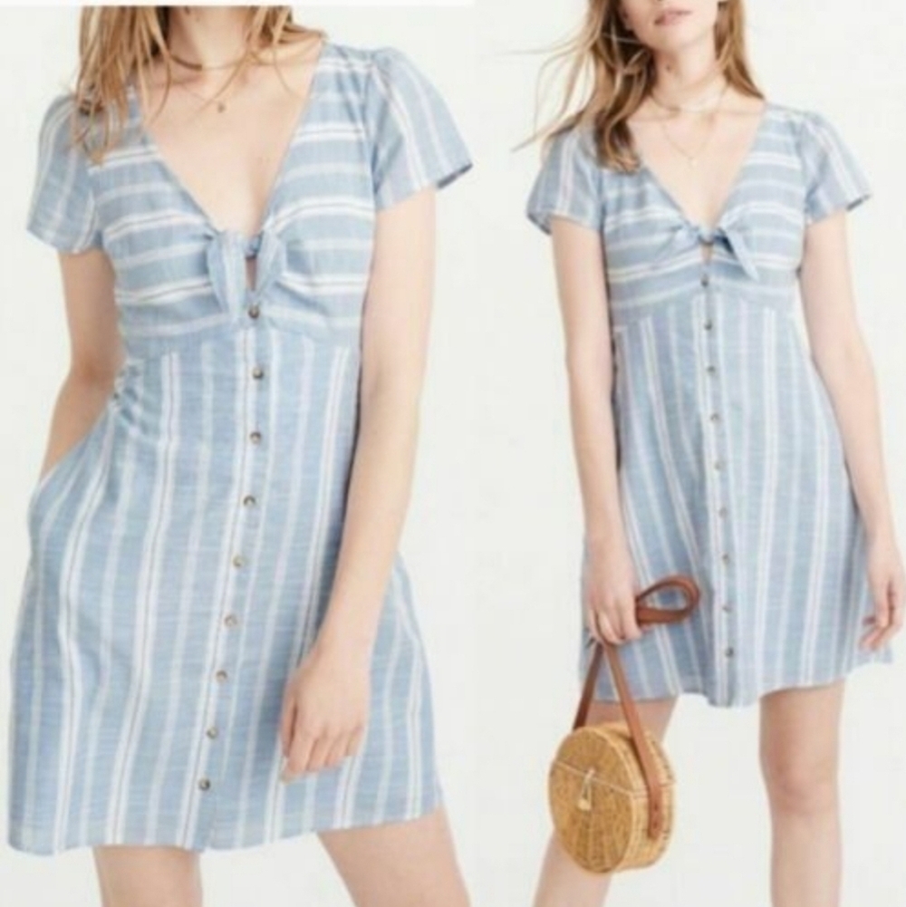 Abercrombie & Fitch Women's Short-Sleeve Mini Dress, Blue & White Striped, XS